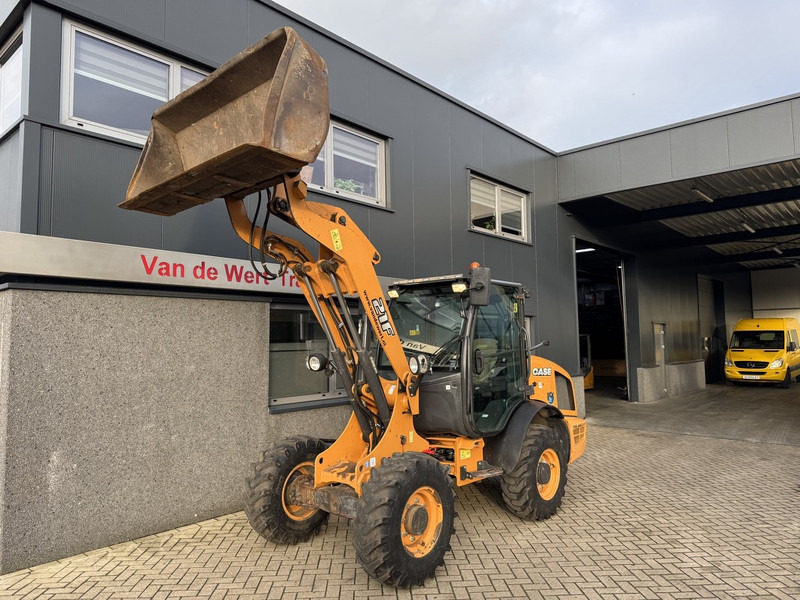 Case 21F Shovel / Radlader / Wheel Loader 2016 Bucket & Forks 3970Hours - Натоварувач на тркала: слика 3 Case 21F Shovel / Radlader / Wheel Loader 2016 Bucket & Forks 3970Hours - Натоварувач на тркала: слика 3