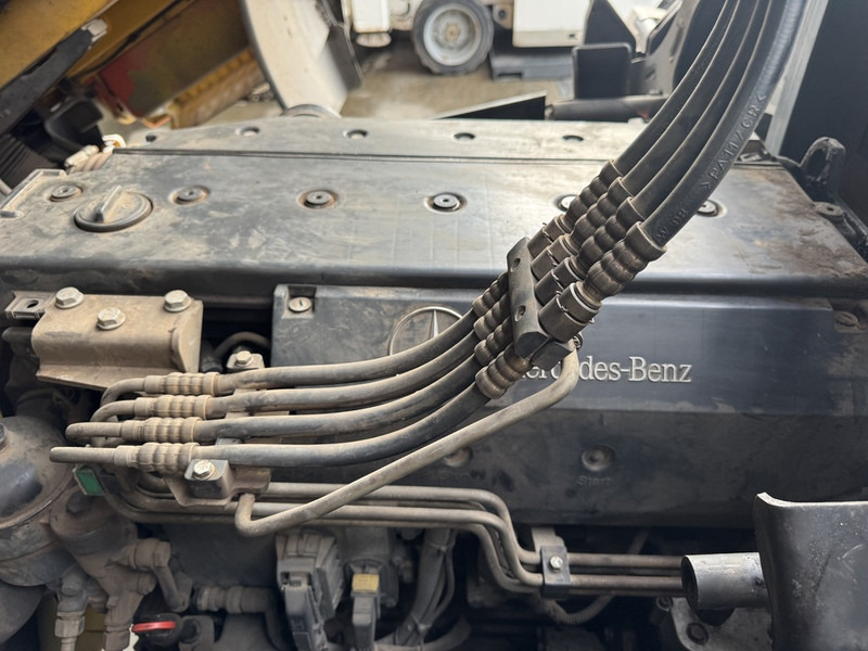 Автотранспортен камион Mercedes-Benz 1823L 4X2 Machine Transporter / Oprij Vrachtwagen Hydraulische Kleppen EURO2 240dkm 1999 APK 3-2026: слика 18