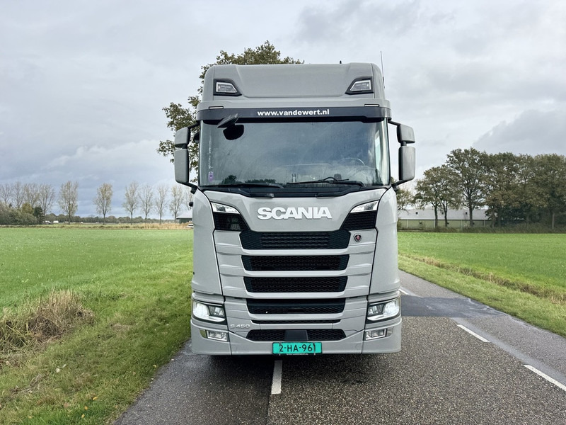 Scania S450 NGS 6X2 Machine Transporter / Oprij Vrachtwagen Euro 6 Automaat - Full Air - 2019 - APK 11-26 - Автотранспортен камион: слика 3 Scania S450 NGS 6X2 Machine Transporter / Oprij Vrachtwagen Euro 6 Automaat - Full Air - 2019 - APK 11-26 - Автотранспортен камион: слика 3