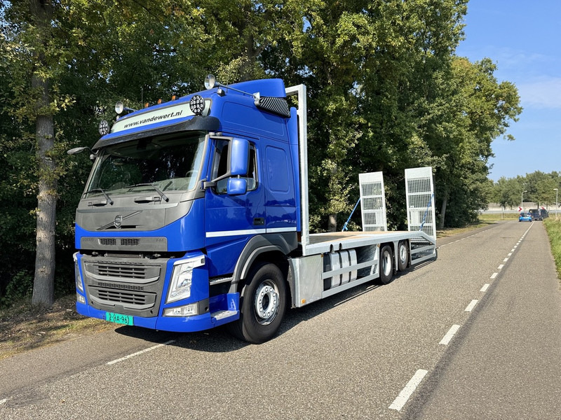 Volvo FM370 6X2 Machine Transporter / Oprij Vrachtwagen 2019 / EURO 6 / 550DKM / Steering Wheel / APK 11-2026 - Автотранспортен камион: слика 1 Volvo FM370 6X2 Machine Transporter / Oprij Vrachtwagen 2019 / EURO 6 / 550DKM / Steering Wheel / APK 11-2026 - Автотранспортен камион: слика 1
