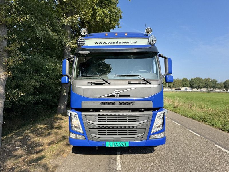 Volvo FM370 6X2 Machine Transporter / Oprij Vrachtwagen 2019 / EURO 6 / 550DKM / Steering Wheel / APK 11-2026 - Автотранспортен камион: слика 5 Volvo FM370 6X2 Machine Transporter / Oprij Vrachtwagen 2019 / EURO 6 / 550DKM / Steering Wheel / APK 11-2026 - Автотранспортен камион: слика 5