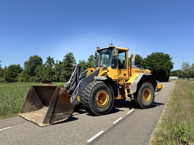 Volvo L110E - Натоварувач на тркала: слика 2 Volvo L110E - Натоварувач на тркала: слика 2