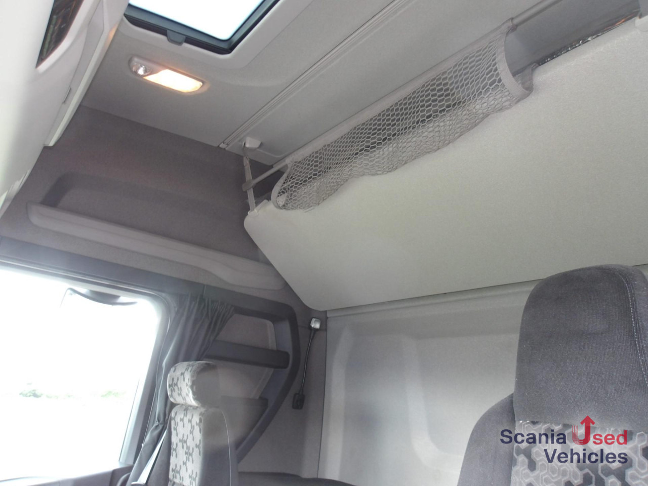 SCANIA R 460 A4x2NA - Камион влекач: слика 4 SCANIA R 460 A4x2NA - Камион влекач: слика 4