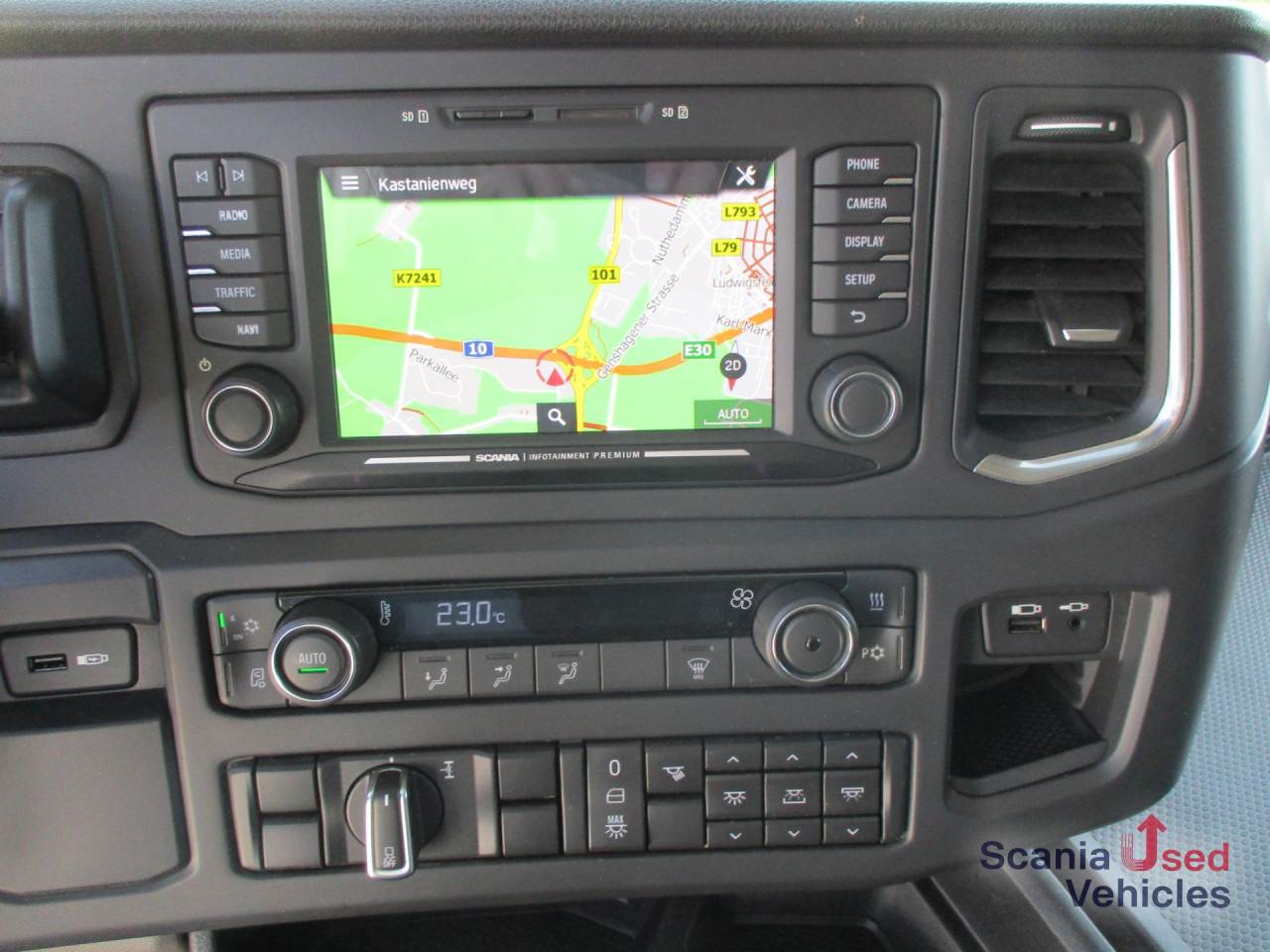 SCANIA R 500 A4x2NA / PTO - Камион влекач: слика 2 SCANIA R 500 A4x2NA / PTO - Камион влекач: слика 2