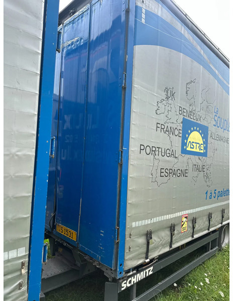 DAF XF 440 DAF XF 440 6x2 / SUPERSPACECAB / KOMBI MIT ANHANGER SCHMITZ 2016 / DURCHLADEN / 2 STUCK - Камион со церада: слика 3 DAF XF 440 DAF XF 440 6x2 / SUPERSPACECAB / KOMBI MIT ANHANGER SCHMITZ 2016 / DURCHLADEN / 2 STUCK - Камион со церада: слика 3