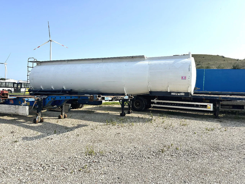 Fruehauf RDF 360 - Полуприколка цистерна: слика 3 Fruehauf RDF 360 - Полуприколка цистерна: слика 3