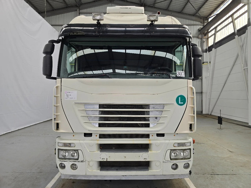 Iveco Stralis 420 RETARDER / EURO 5 STANDAIRCO - Камион влекач: слика 2 Iveco Stralis 420 RETARDER / EURO 5 STANDAIRCO - Камион влекач: слика 2