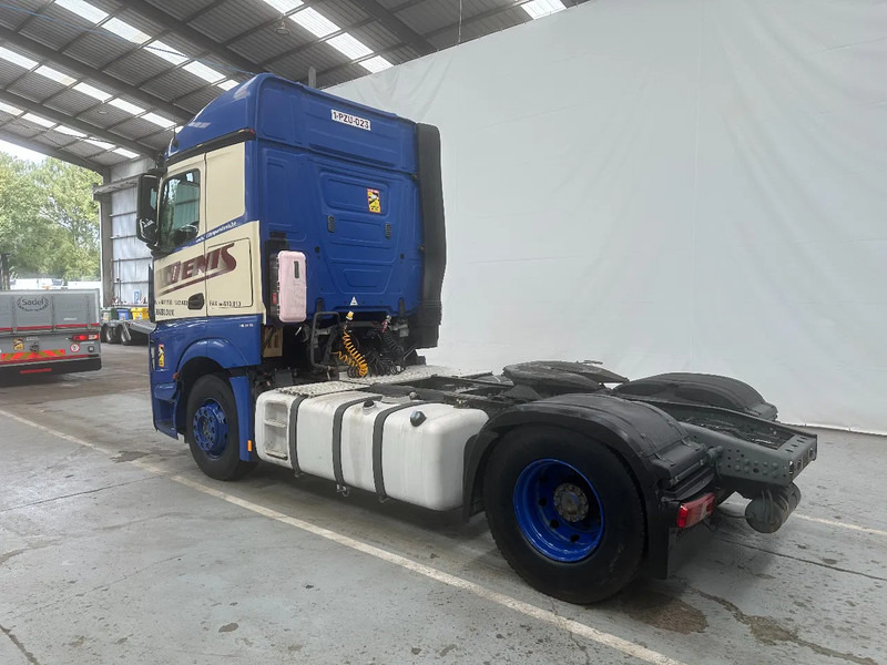 Mercedes-Benz Actros 1845 AIRCO / ADR - Камион влекач: слика 3 Mercedes-Benz Actros 1845 AIRCO / ADR - Камион влекач: слика 3