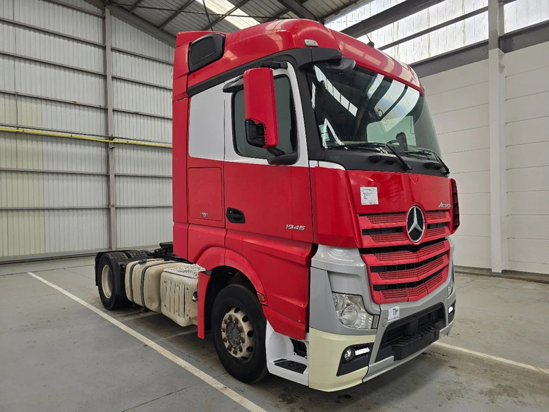 Mercedes-Benz Actros 1845 EURO 6 / AIRCO - Камион влекач: слика 3 Mercedes-Benz Actros 1845 EURO 6 / AIRCO - Камион влекач: слика 3