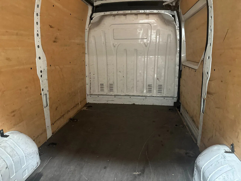 Renault Master 2.3 - Товарно комбе: слика 5 Renault Master 2.3 - Товарно комбе: слика 5