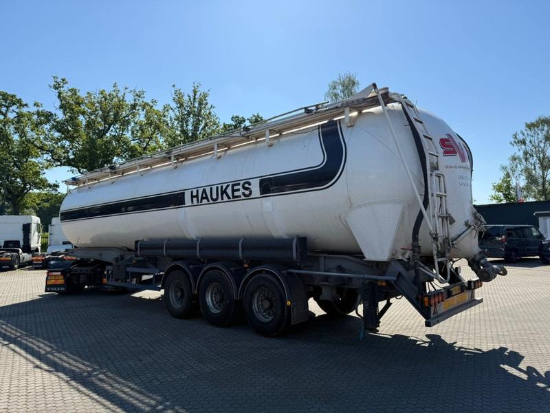 Benalu T39NLNEP Tipper Aluminium 6 compartiments - Полуприколка цистерна: слика 1 Benalu T39NLNEP Tipper Aluminium 6 compartiments - Полуприколка цистерна: слика 1