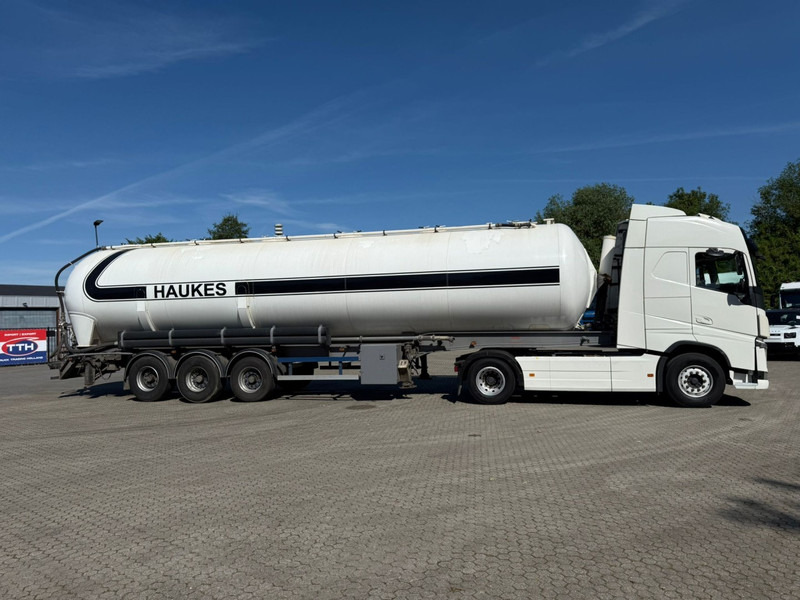 Benalu T39NLNEP Tipper Aluminium 6 compartiments - Полуприколка цистерна: слика 2 Benalu T39NLNEP Tipper Aluminium 6 compartiments - Полуприколка цистерна: слика 2