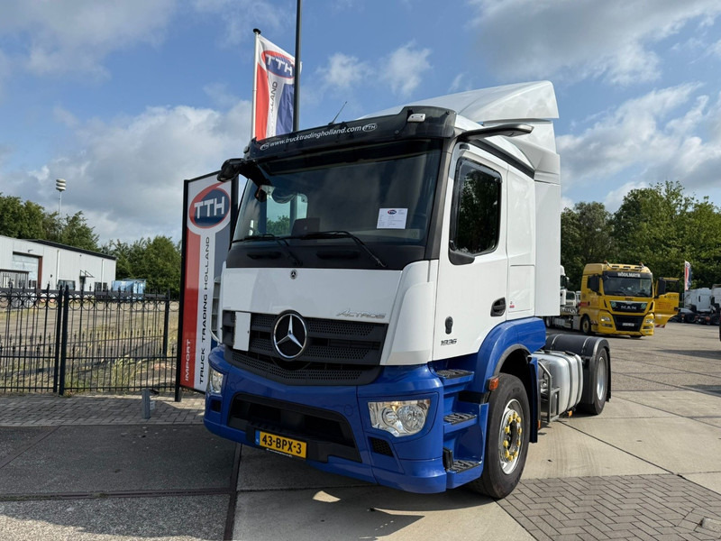 Mercedes-Benz Actros 1936 LS NL Truck MirrorCams 227.000 km only! - Камион влекач: слика 2 Mercedes-Benz Actros 1936 LS NL Truck MirrorCams 227.000 km only! - Камион влекач: слика 2