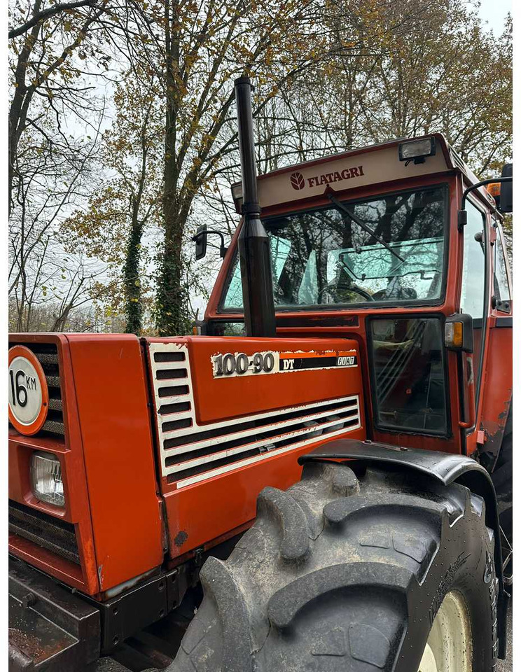 1988 FIAT 100-90 DT ALL-WHEEL DRIVE AGRICULTURAL TRACTOR - Трактор: слика 4 1988 FIAT 100-90 DT ALL-WHEEL DRIVE AGRICULTURAL TRACTOR - Трактор: слика 4