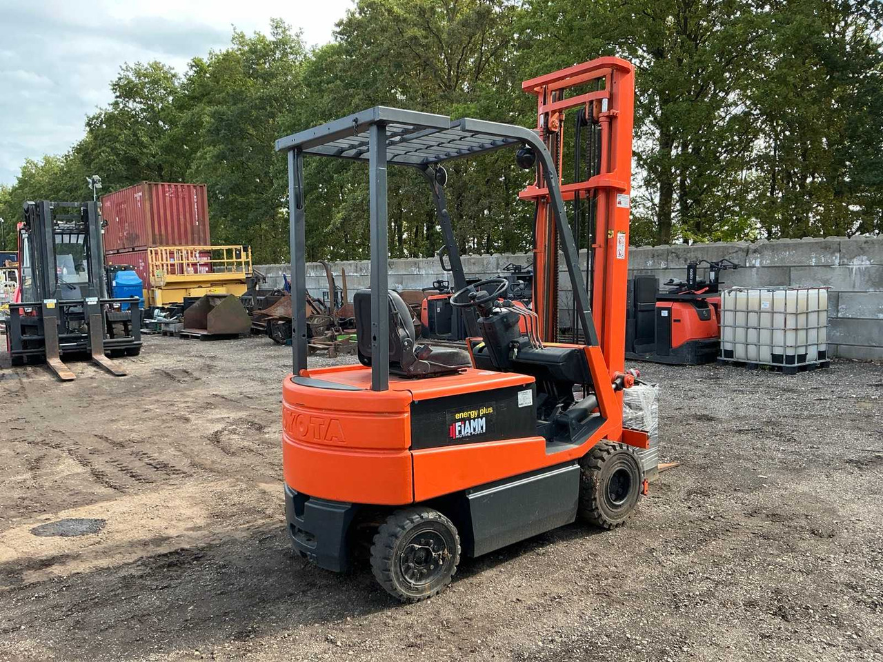 1990 TOYOTA 5FB20 FORKLIFT - Вилушкар: слика 5 1990 TOYOTA 5FB20 FORKLIFT - Вилушкар: слика 5