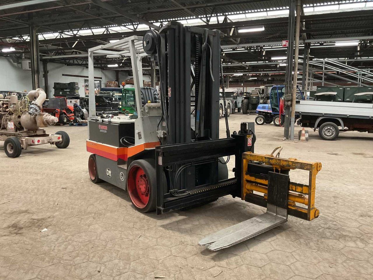 1996 OM E40N FORKLIFT - Вилушкар: слика 2 1996 OM E40N FORKLIFT - Вилушкар: слика 2