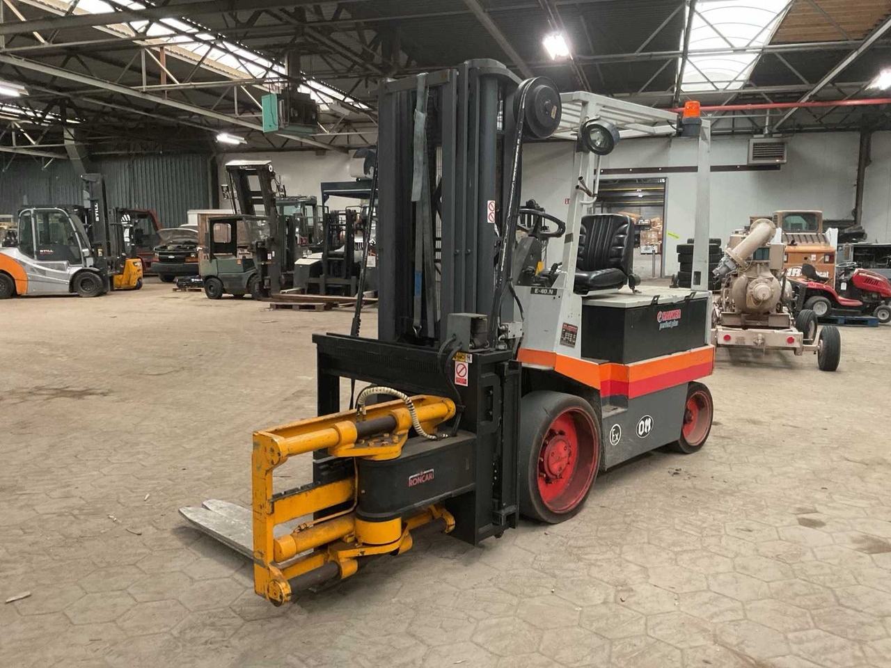 1996 OM E40N FORKLIFT - Вилушкар: слика 1 1996 OM E40N FORKLIFT - Вилушкар: слика 1