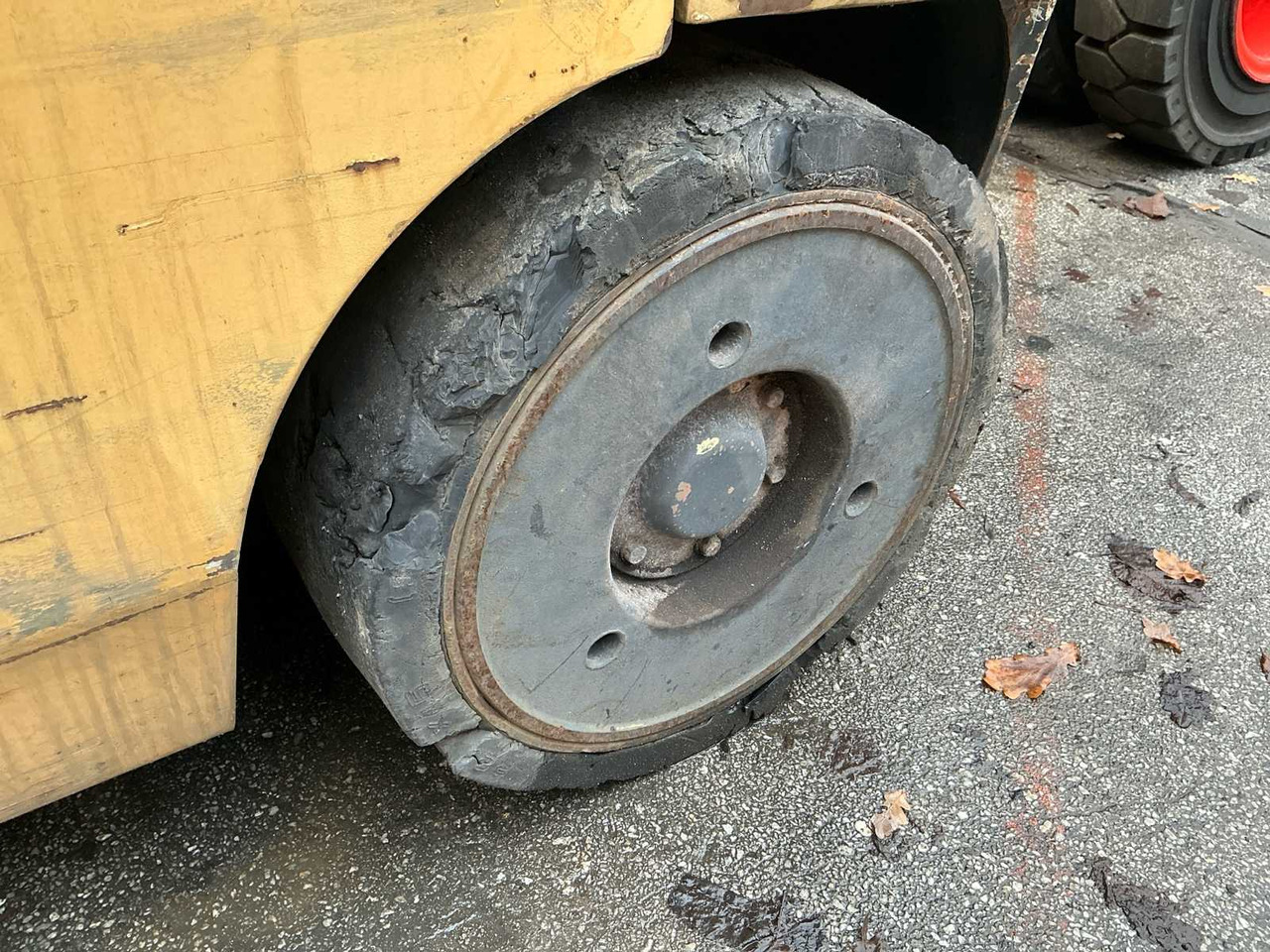 Вилушкар 1999 CATERPILLAR GC60 K FORKLIFT: слика 12