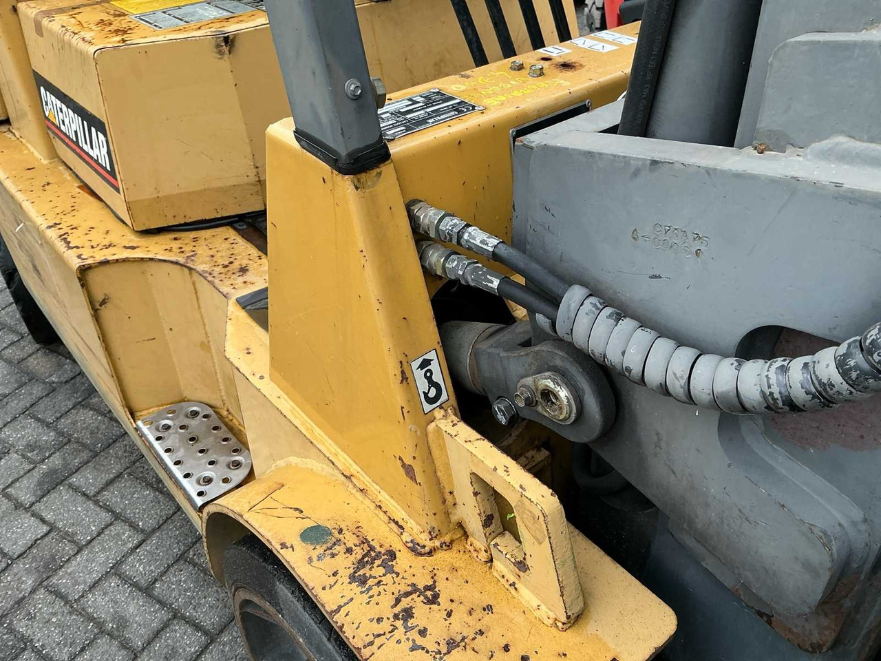 Вилушкар 1999 CATERPILLAR GC60 K FORKLIFT: слика 19