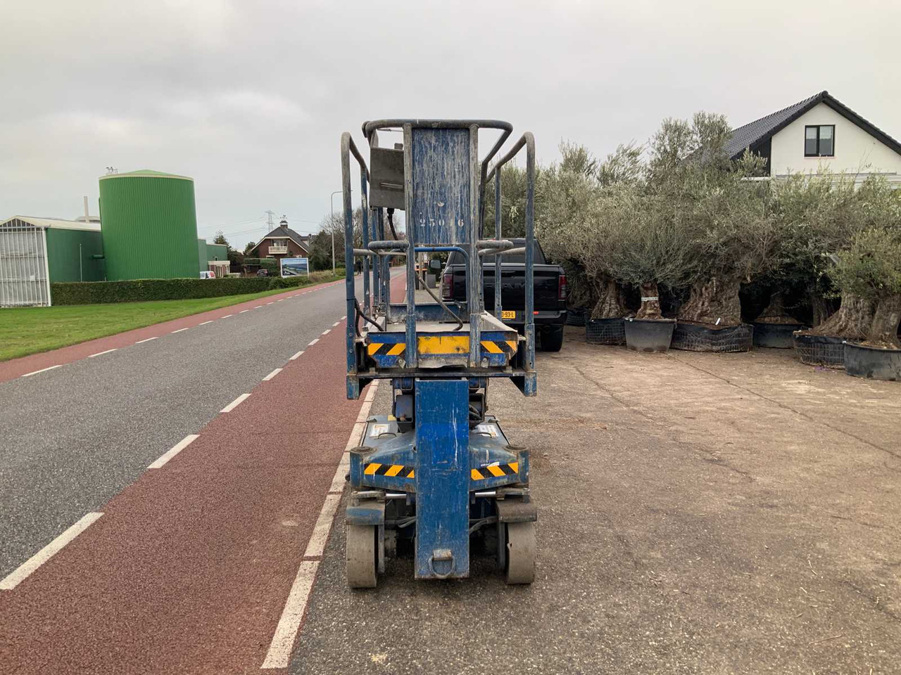 2000 UPRIGHT SL20 AERIAL WORK PLATFORM - Дигачка платформа: слика 3 2000 UPRIGHT SL20 AERIAL WORK PLATFORM - Дигачка платформа: слика 3