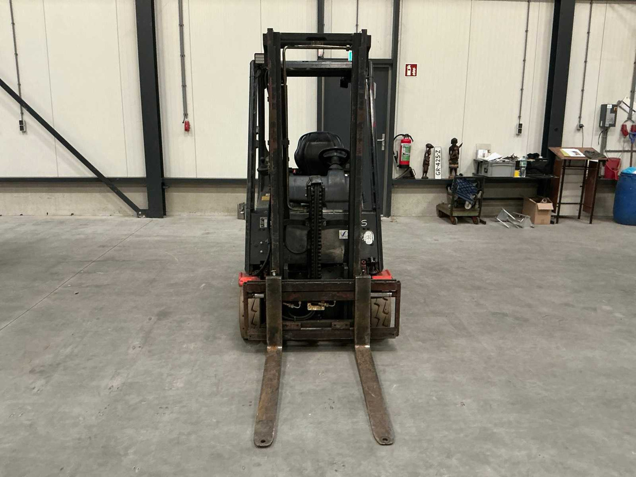 2001 LINDE E16C-02 FORKLIFT - Вилушкар: слика 5 2001 LINDE E16C-02 FORKLIFT - Вилушкар: слика 5