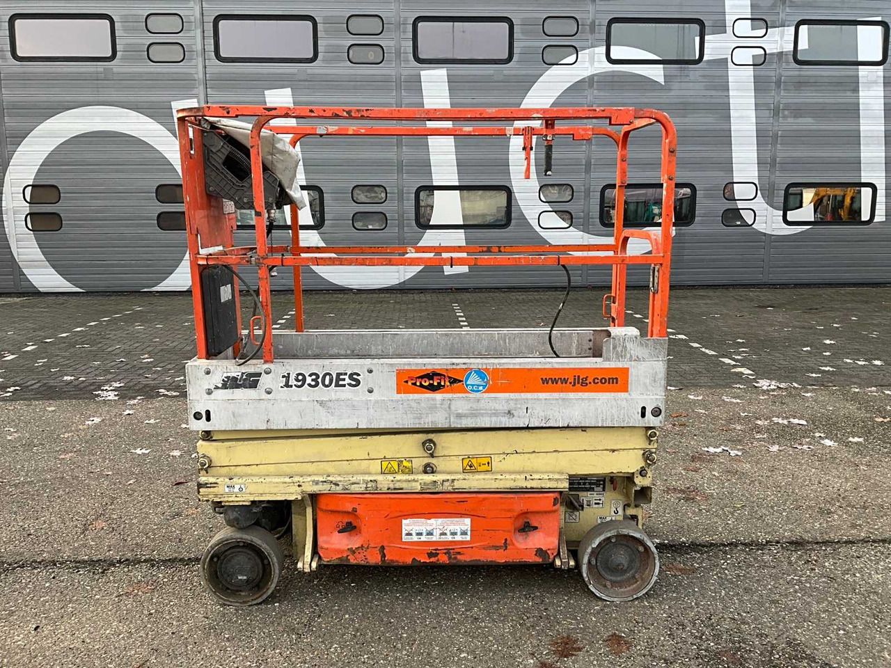 2006 JLG 1930ES SCISSOR LIFT - Дигачка платформа: слика 3 2006 JLG 1930ES SCISSOR LIFT - Дигачка платформа: слика 3