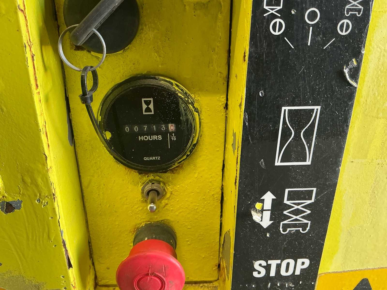 2008 GENIE GS1932 AERIAL PLATFORM - Дигачка платформа: слика 5 2008 GENIE GS1932 AERIAL PLATFORM - Дигачка платформа: слика 5