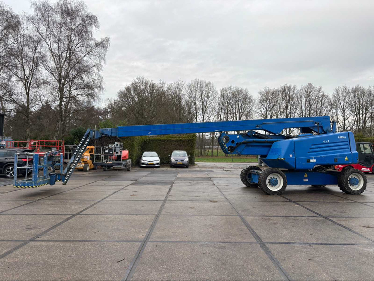 2008 SNORKEL AB-85RJDDZ AERIAL PLATFORM - Дигачка платформа: слика 2 2008 SNORKEL AB-85RJDDZ AERIAL PLATFORM - Дигачка платформа: слика 2