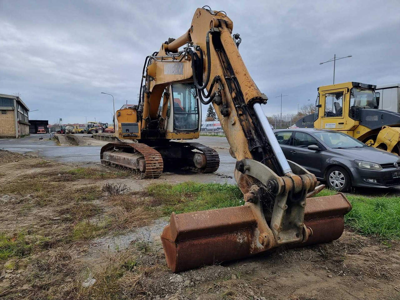 2009 - LIEBHERR - R914C - TRACKED EXCAVATOR - Багер: слика 1 2009 - LIEBHERR - R914C - TRACKED EXCAVATOR - Багер: слика 1