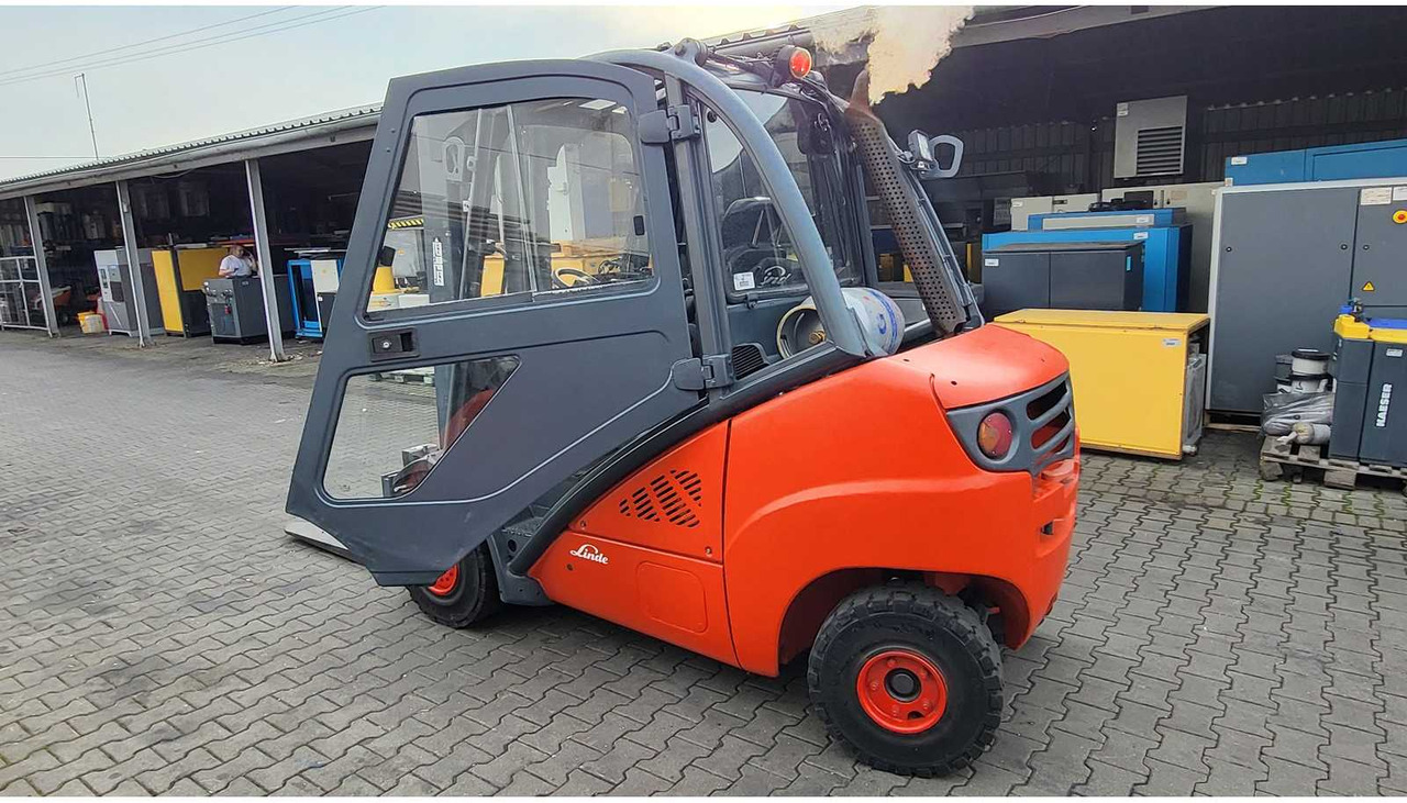 2009 LINDE H35T FORKLIFT TRUCKS - Вилушкар: слика 3 2009 LINDE H35T FORKLIFT TRUCKS - Вилушкар: слика 3