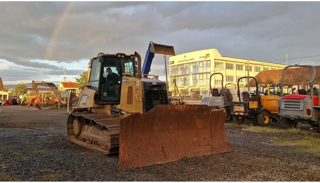 2012 CATERPILLAR D6K 2 LGP BULLDOZER - Булдожер: слика 4 2012 CATERPILLAR D6K 2 LGP BULLDOZER - Булдожер: слика 4