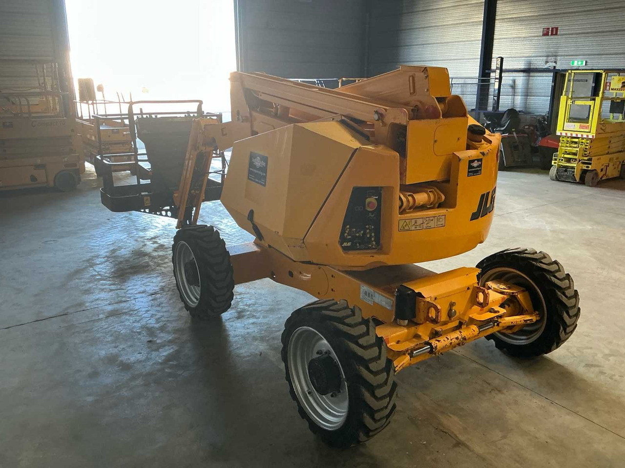 2012 JLG 340 AJ AERIAL PLATFORM - Дигачка платформа: слика 3 2012 JLG 340 AJ AERIAL PLATFORM - Дигачка платформа: слика 3