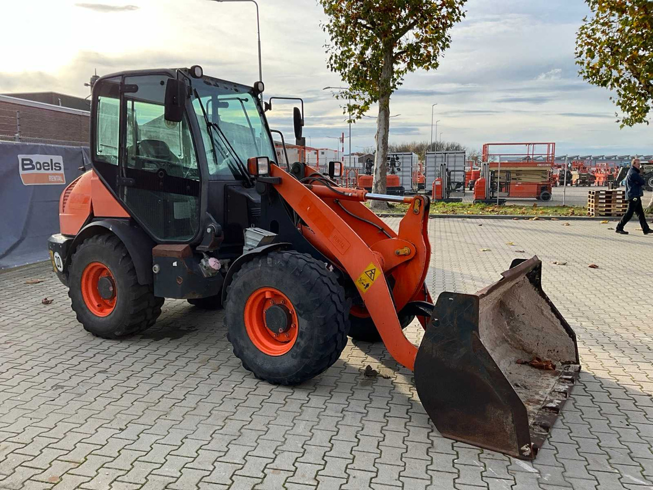 2015 KOMATSU WA-70-7 ARTICULATED WHEEL LOADER 4X4 - Натоварувач на тркала: слика 5 2015 KOMATSU WA-70-7 ARTICULATED WHEEL LOADER 4X4 - Натоварувач на тркала: слика 5