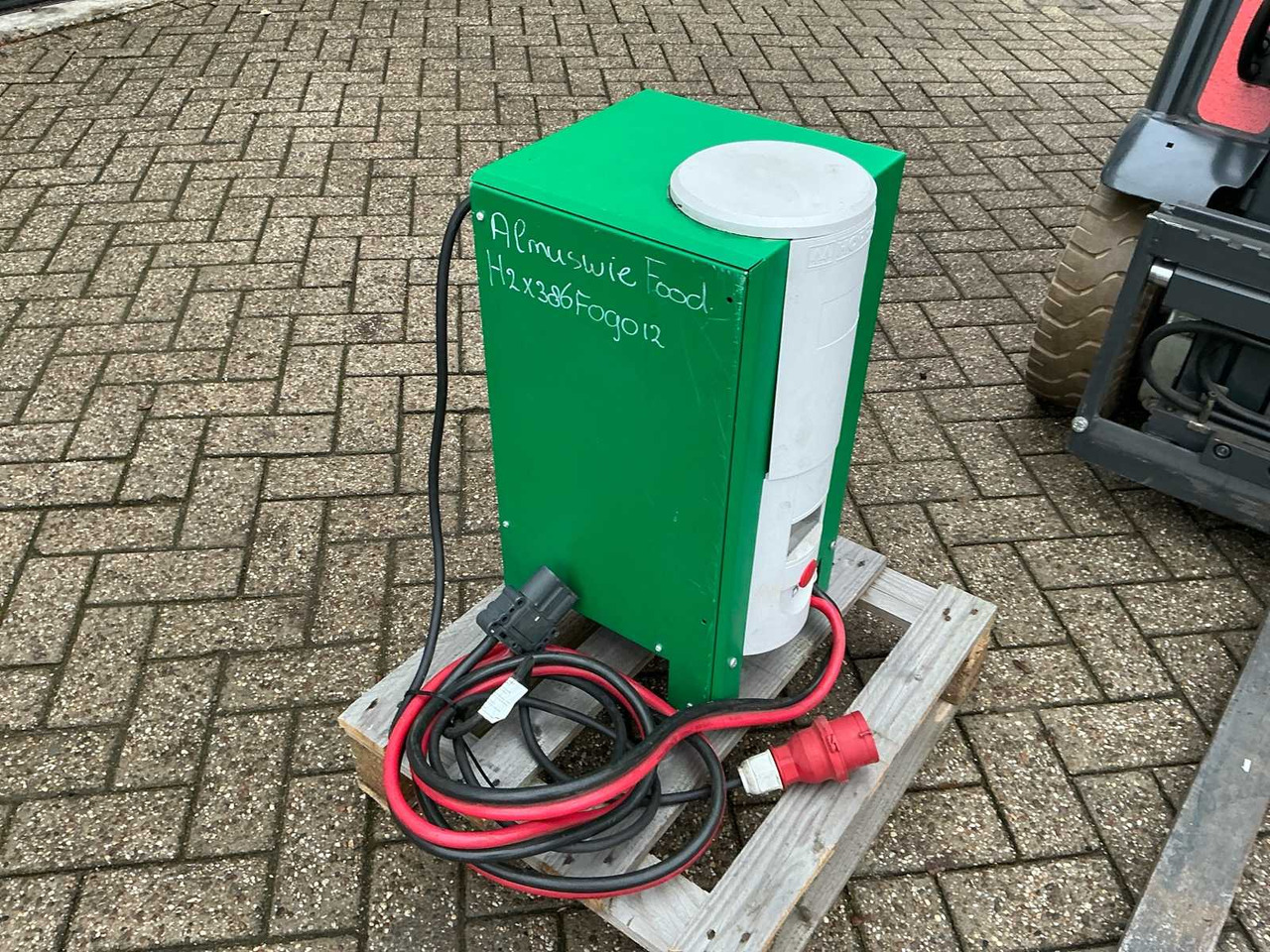 Вилушкар 2015 LINDE E16H-02 EVO FORKLIFT: слика 15 Вилушкар 2015 LINDE E16H-02 EVO FORKLIFT: слика 15