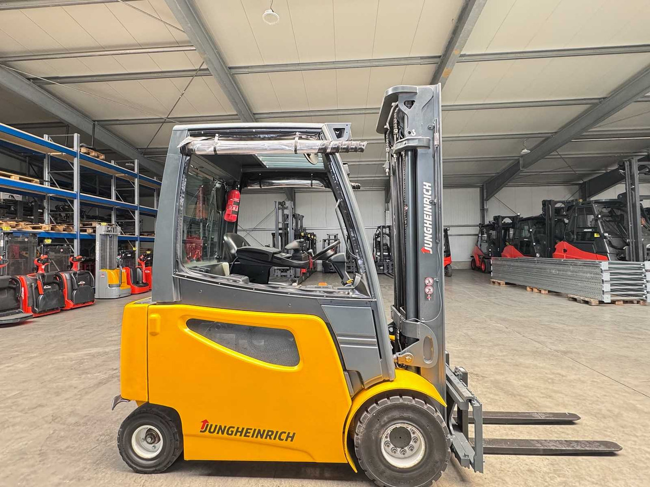 2015 SERVICE + UVV 06/2026 JUNGHEINRICH EFG425 EVO 2,500KG TRIPLEX ELECTRIC FORKLIFT 3RD + 4TH VALVE 2,881 HOURS - Вилушкар: слика 5 2015 SERVICE + UVV 06/2026 JUNGHEINRICH EFG425 EVO 2,500KG TRIPLEX ELECTRIC FORKLIFT 3RD + 4TH VALVE 2,881 HOURS - Вилушкар: слика 5