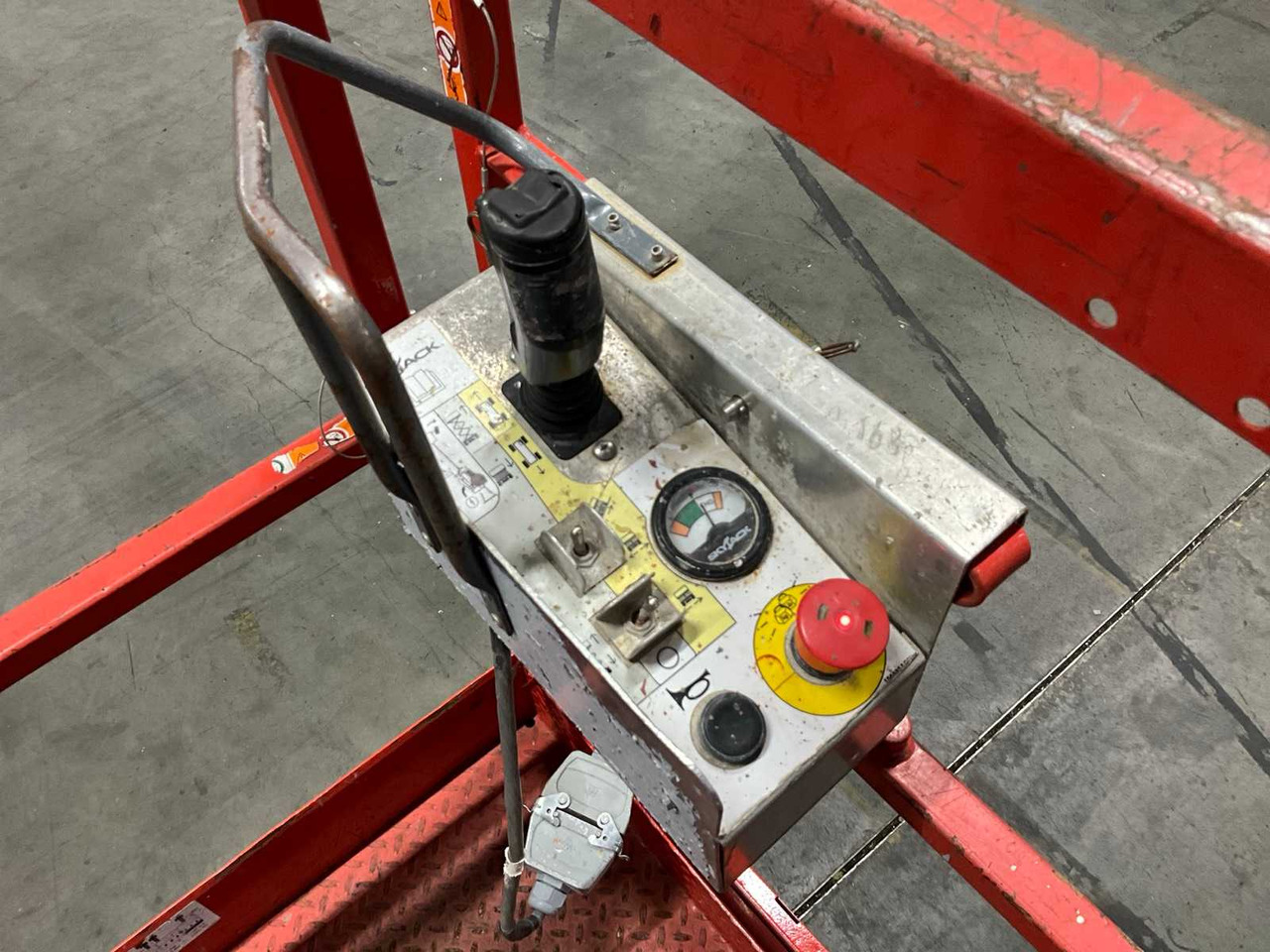 2015 SKYJACK SJ 4620 AERIAL PLATFORM - Дигачка платформа: слика 5 2015 SKYJACK SJ 4620 AERIAL PLATFORM - Дигачка платформа: слика 5