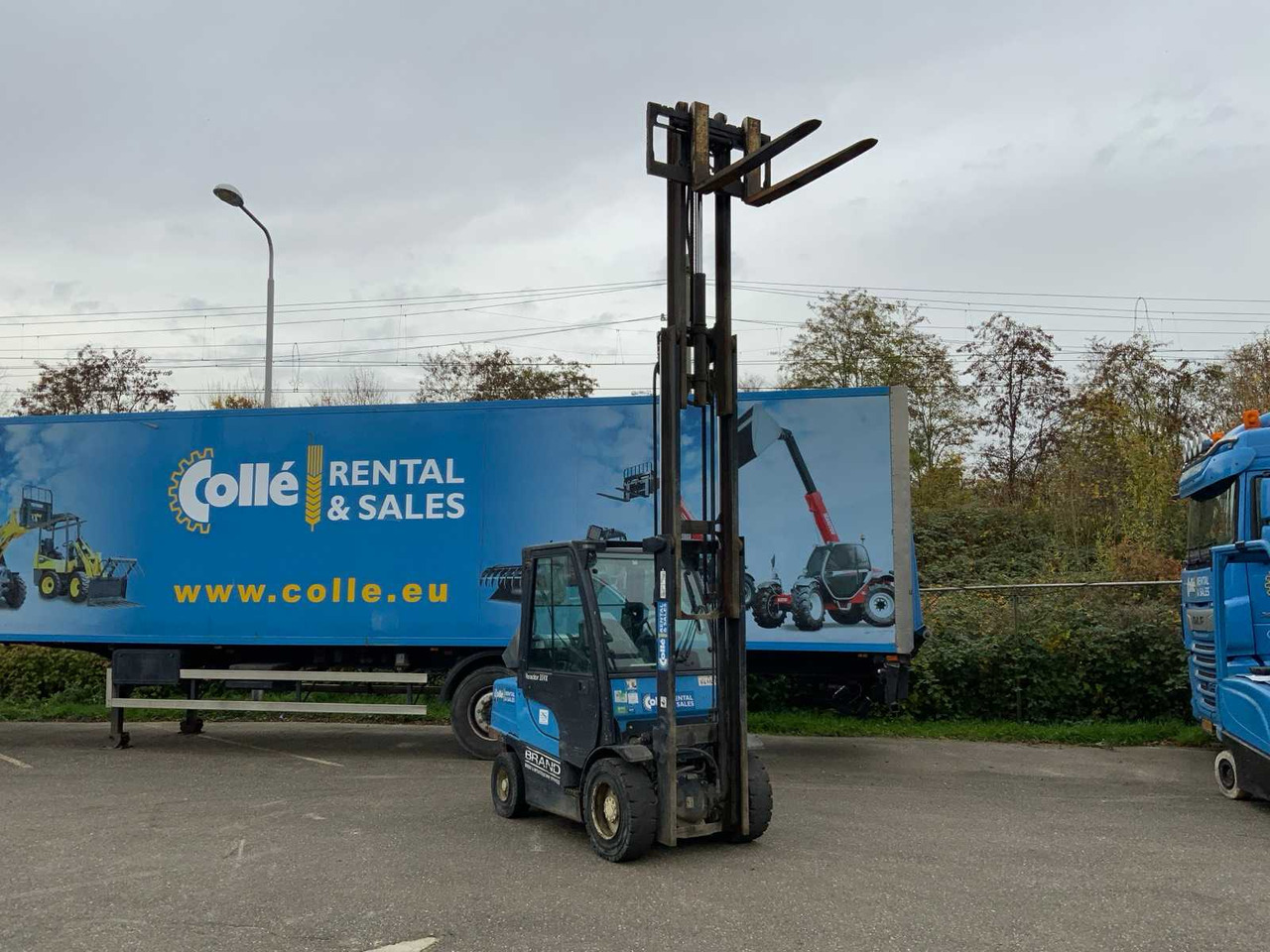 2015 YALE GLP35VX FORKLIFT - Вилушкар: слика 1 2015 YALE GLP35VX FORKLIFT - Вилушкар: слика 1
