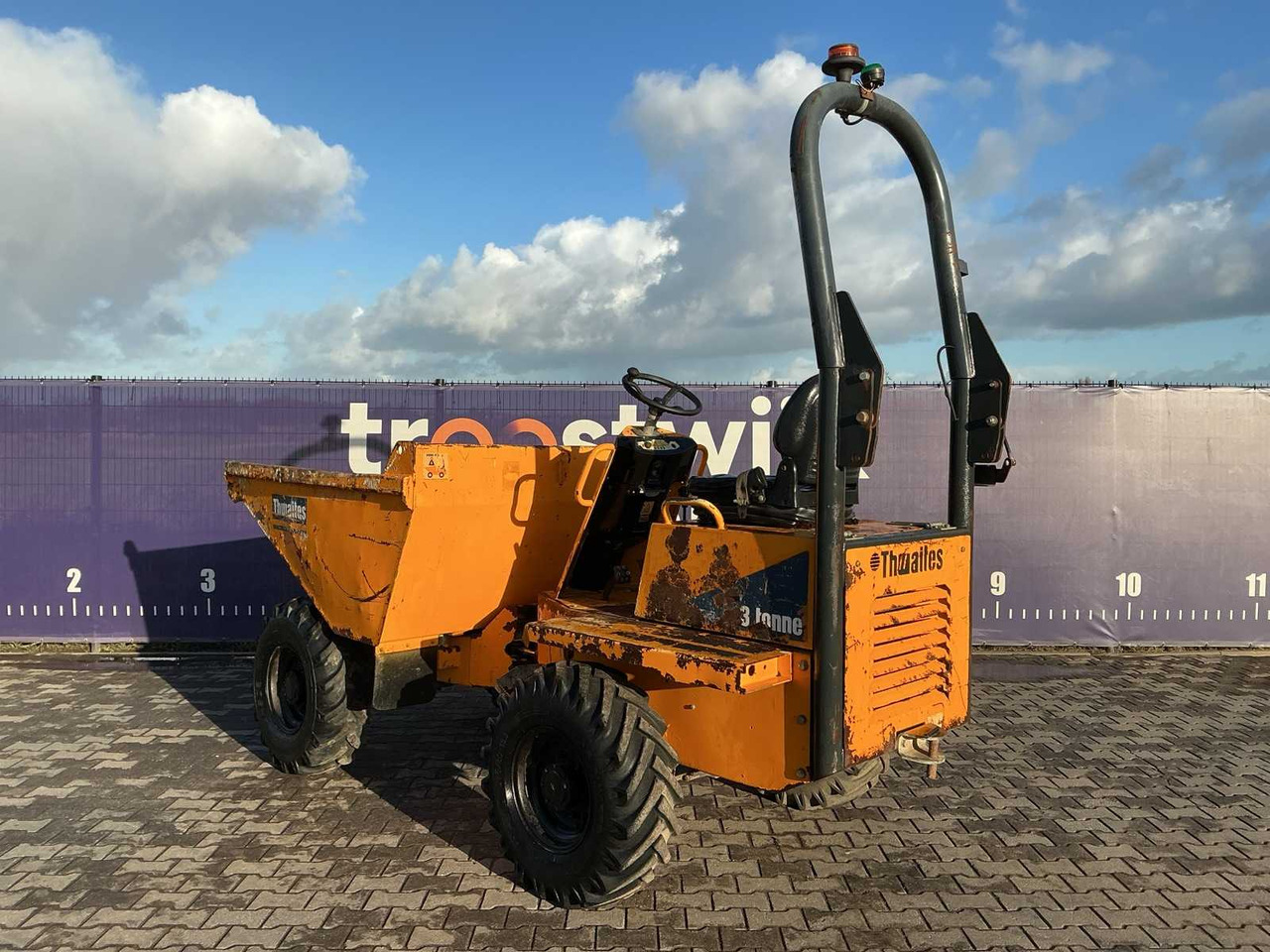 2016 THWAIITS 3 TON DUMPER - Мини истоварувач: слика 3 2016 THWAIITS 3 TON DUMPER - Мини истоварувач: слика 3