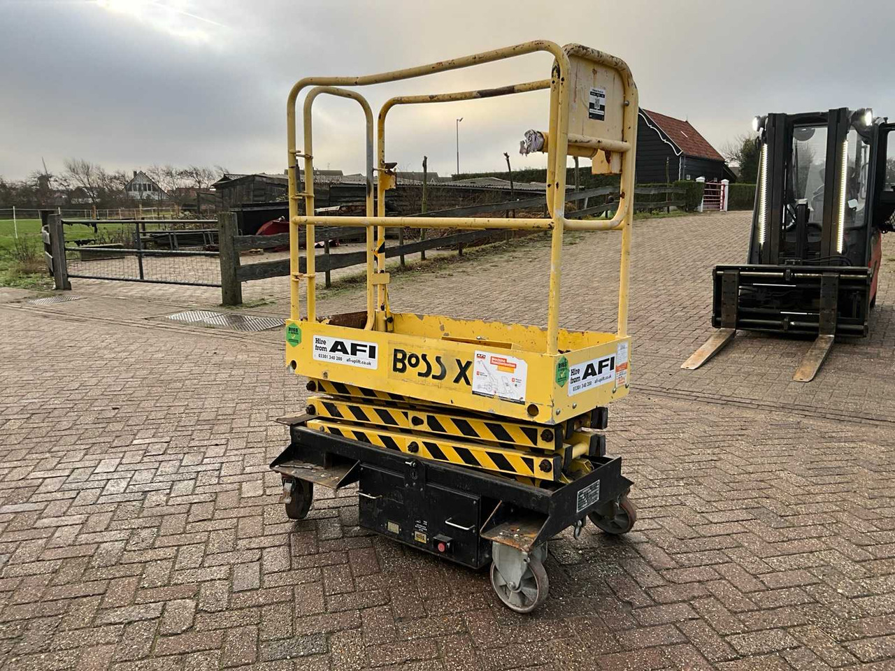 2017 YOUNGMAN BOSS X3X AERIAL PLATFORM - Дигачка платформа: слика 2 2017 YOUNGMAN BOSS X3X AERIAL PLATFORM - Дигачка платформа: слика 2