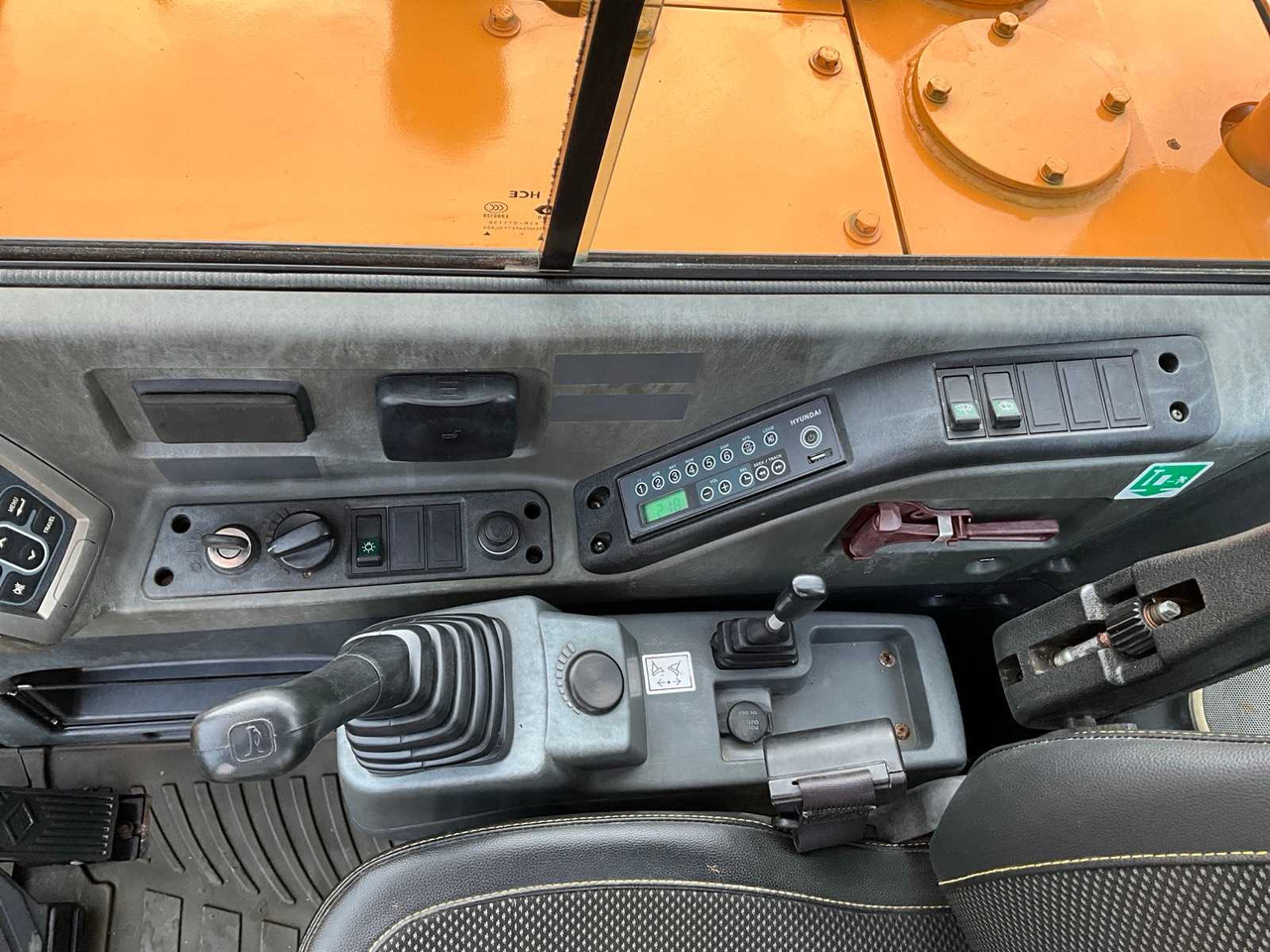 Багер 2020 HYUNDAI ROBEX 60 MIDI EXCAVATOR: слика 23