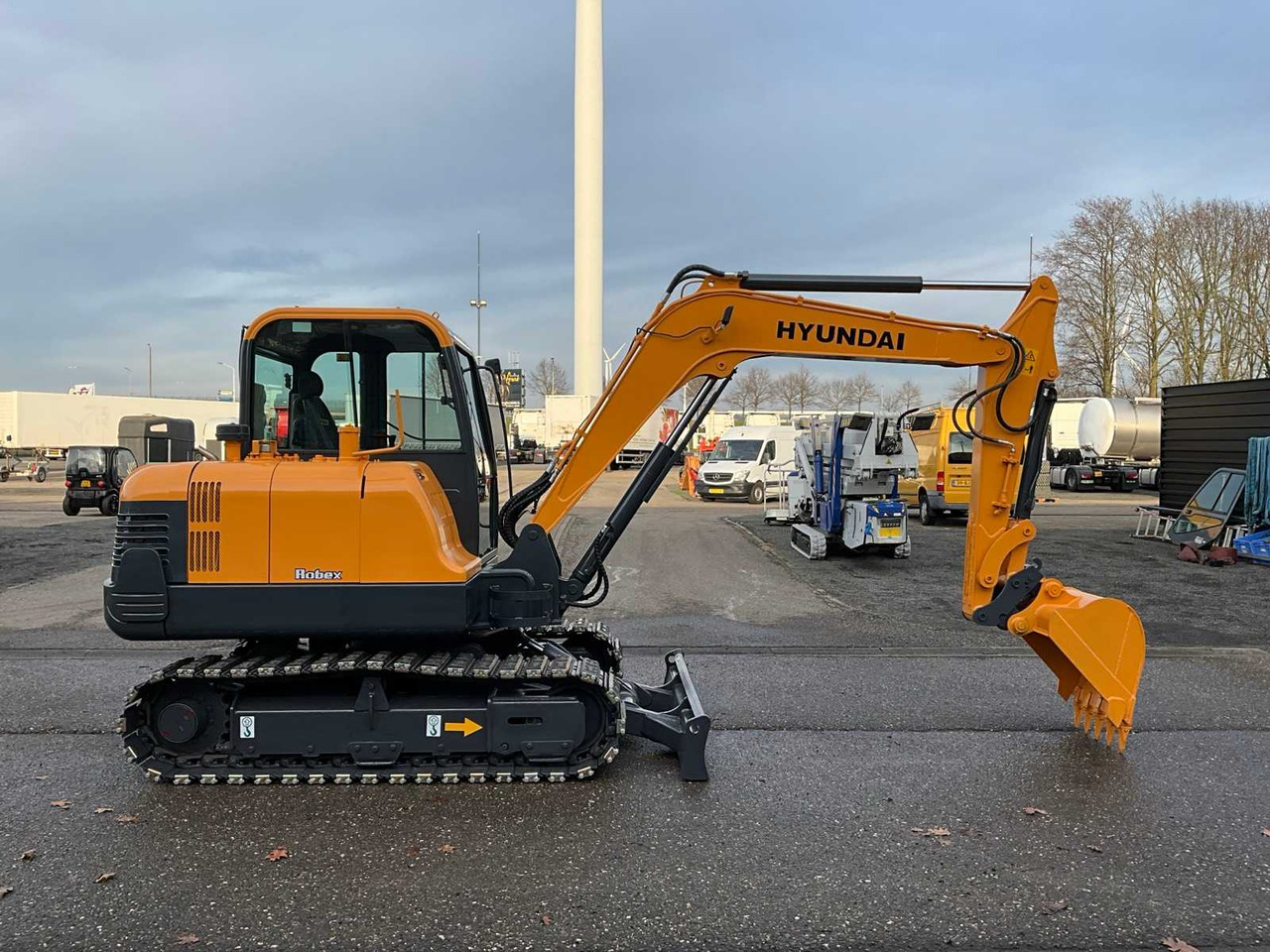 Багер 2020 HYUNDAI ROBEX 60 MIDI EXCAVATOR: слика 6