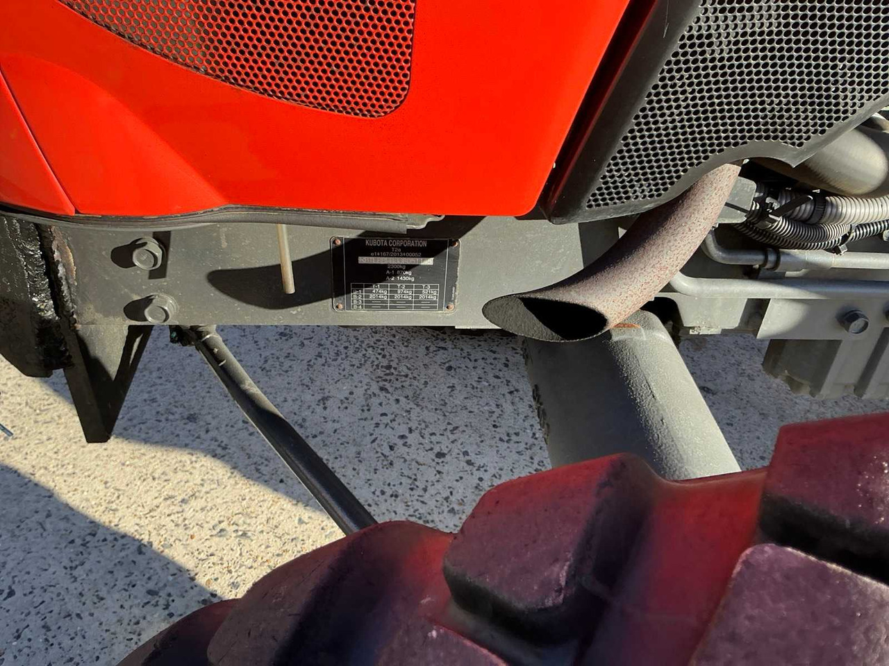 Трактор 2020 KUBOTA L1361 FOUR WHEEL DRIVE FARM TRACTOR: слика 11