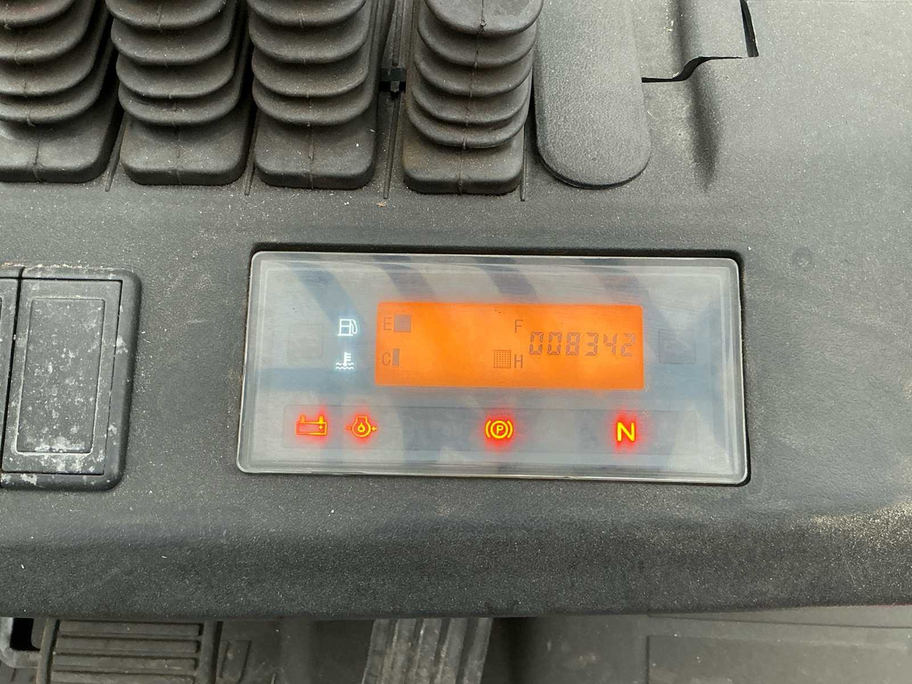 Вилушкар 2020 MANITOU MI25D FORKLIFT: слика 13 Вилушкар 2020 MANITOU MI25D FORKLIFT: слика 13