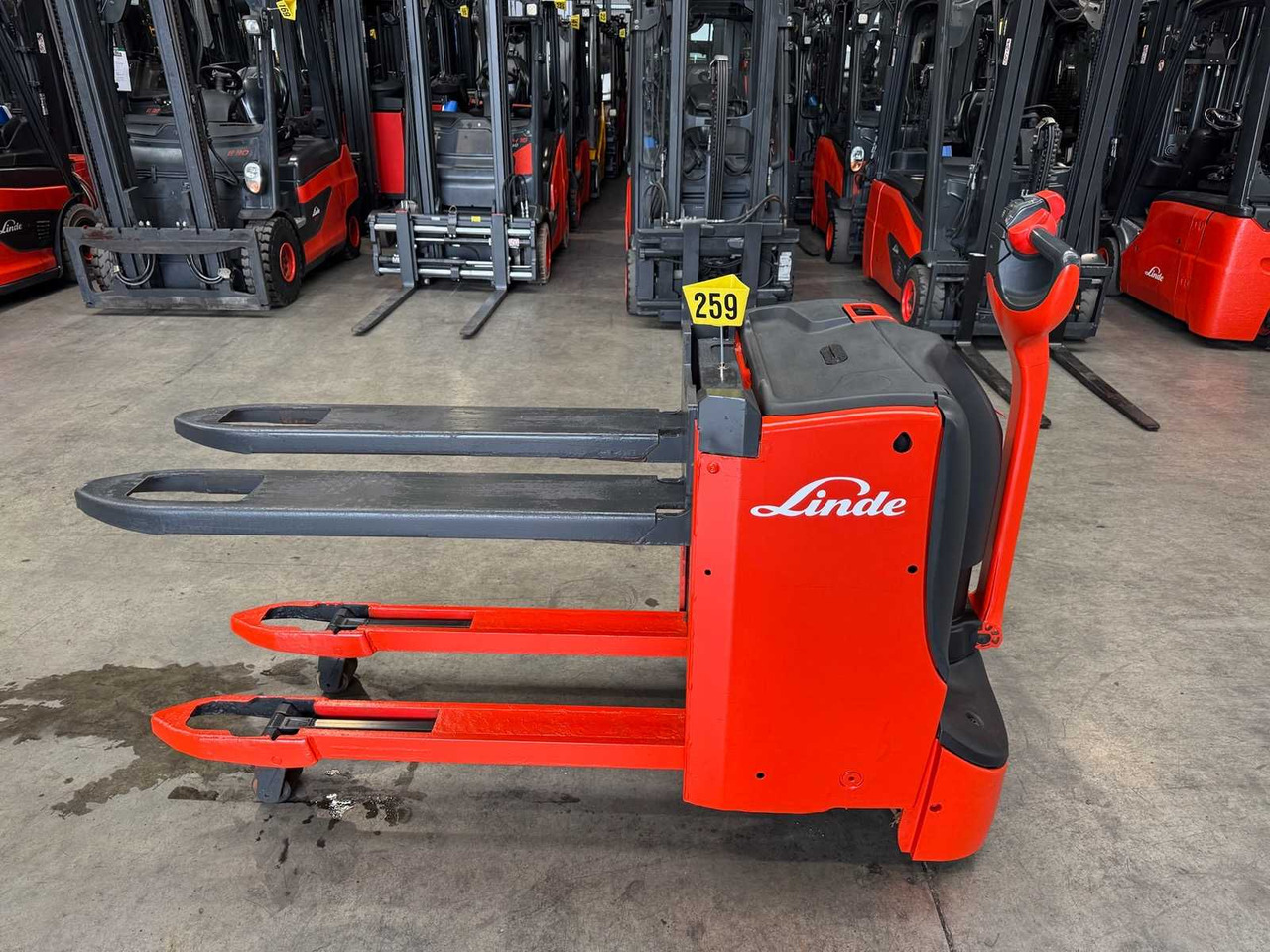 2021 LINDE T16L PALLET TRUCK ANT STACKER INITIAL STROKE 1,675 HOURS - Вилушкар: слика 1 2021 LINDE T16L PALLET TRUCK ANT STACKER INITIAL STROKE 1,675 HOURS - Вилушкар: слика 1