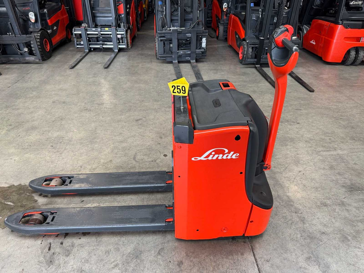 2021 LINDE T16L PALLET TRUCK ANT STACKER INITIAL STROKE 1,675 HOURS - Вилушкар: слика 2 2021 LINDE T16L PALLET TRUCK ANT STACKER INITIAL STROKE 1,675 HOURS - Вилушкар: слика 2