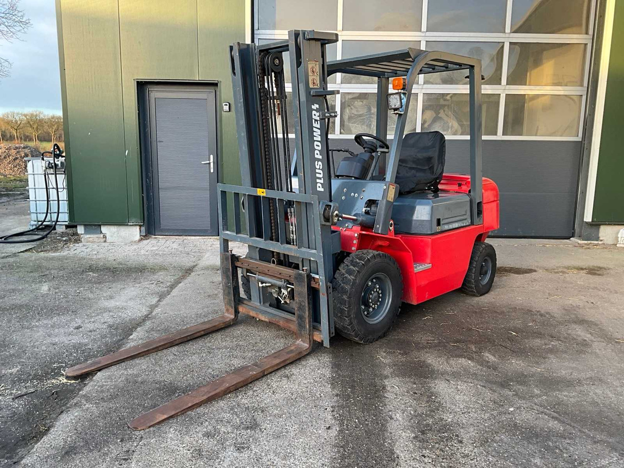 2023 PLUS POWER VTDD-25 FORKLIFT - Вилушкар: слика 2 2023 PLUS POWER VTDD-25 FORKLIFT - Вилушкар: слика 2