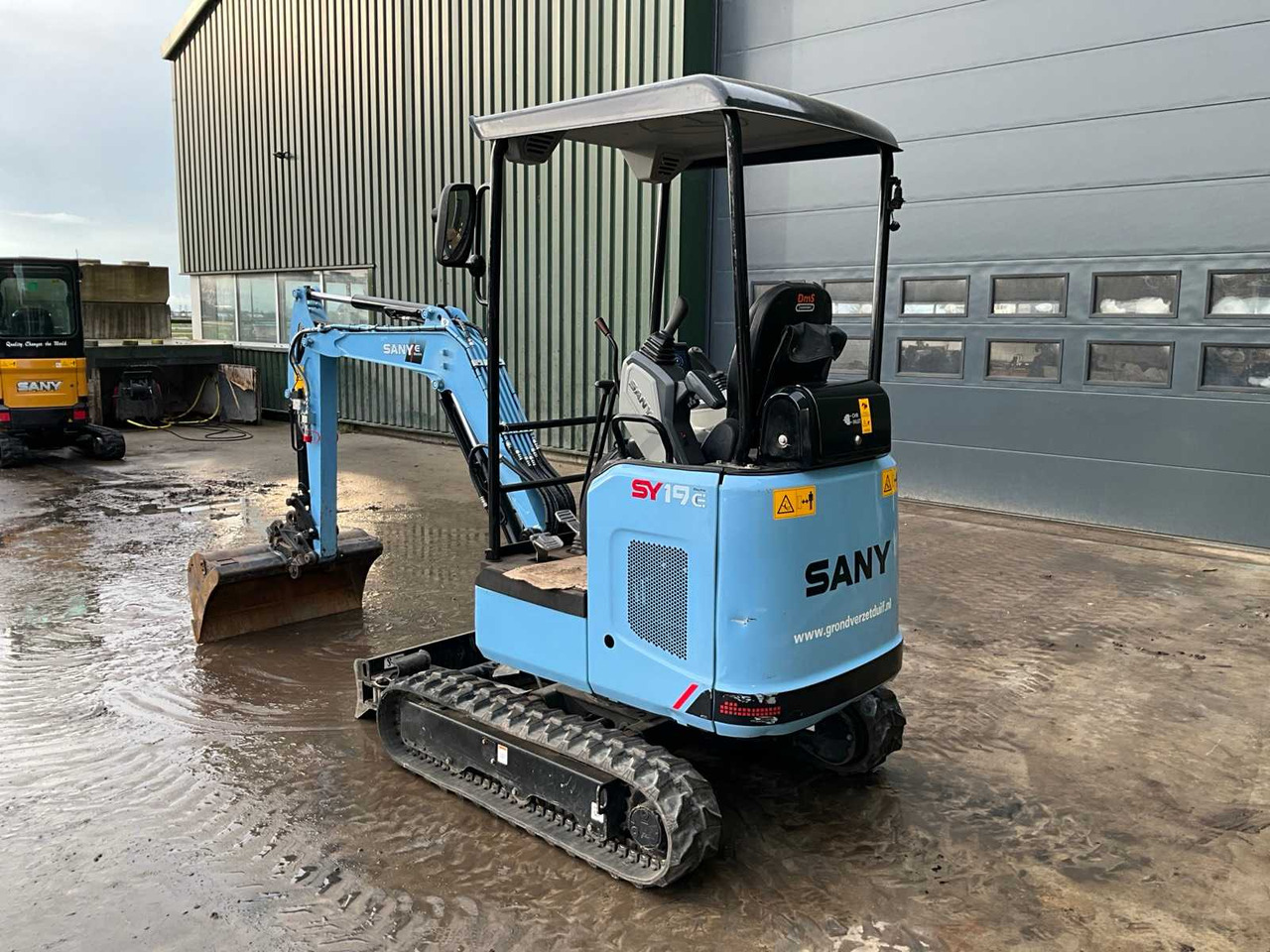 2024 SANY SY19E ELECTRIC MINI EXCAVATOR - Мини багер: слика 3 2024 SANY SY19E ELECTRIC MINI EXCAVATOR - Мини багер: слика 3