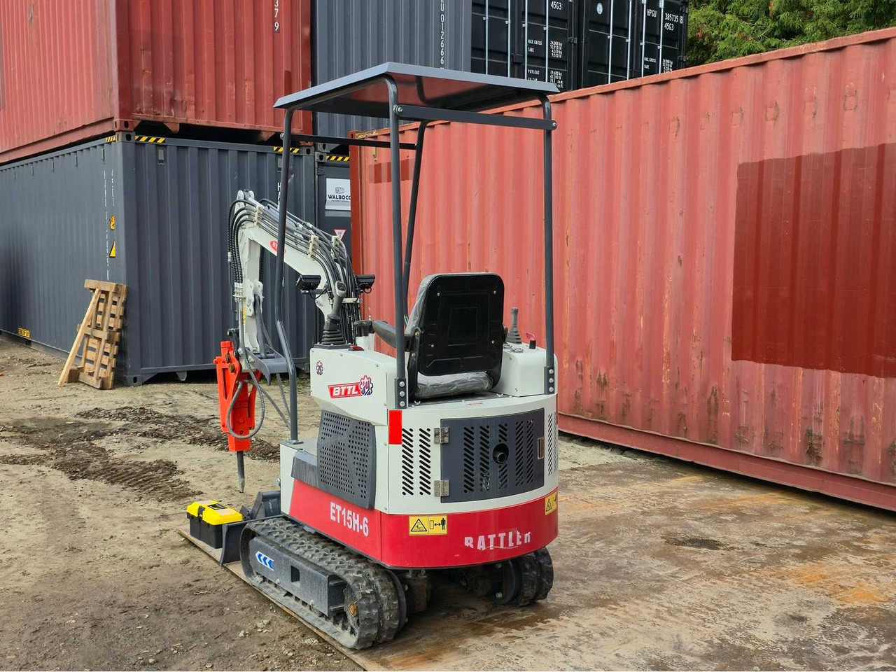 2025 - BTTL - ET15H-6 - MINI EXCAVATOR - Мини багер: слика 2 2025 - BTTL - ET15H-6 - MINI EXCAVATOR - Мини багер: слика 2