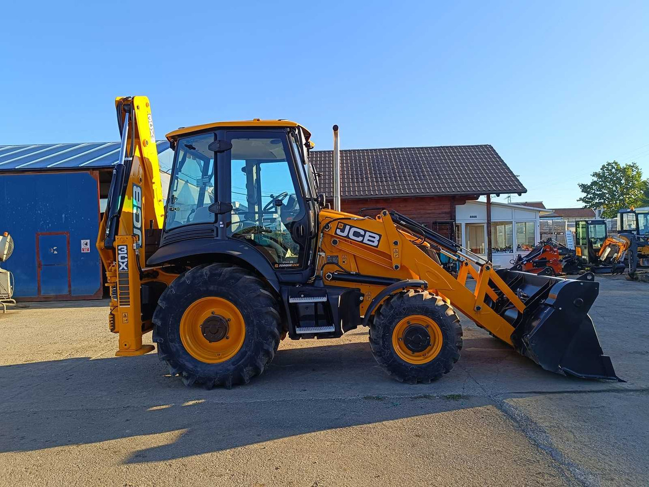 2025 JCB 3CX BACKHOE LOADER - Ровокопач: слика 2 2025 JCB 3CX BACKHOE LOADER - Ровокопач: слика 2