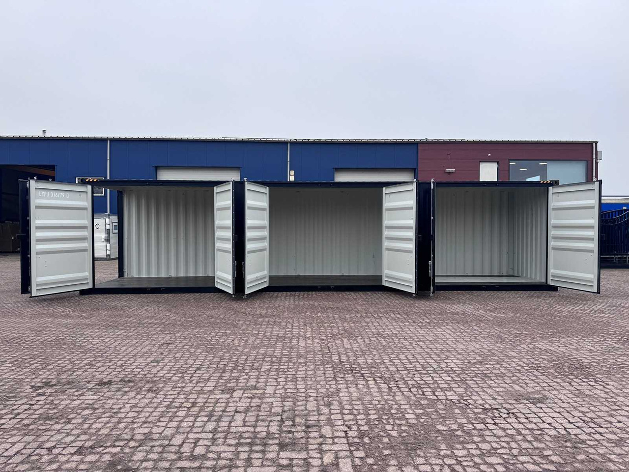 40ft High Cube shipping container with 3 side doors - Товарен контејнер: слика 3 40ft High Cube shipping container with 3 side doors - Товарен контејнер: слика 3
